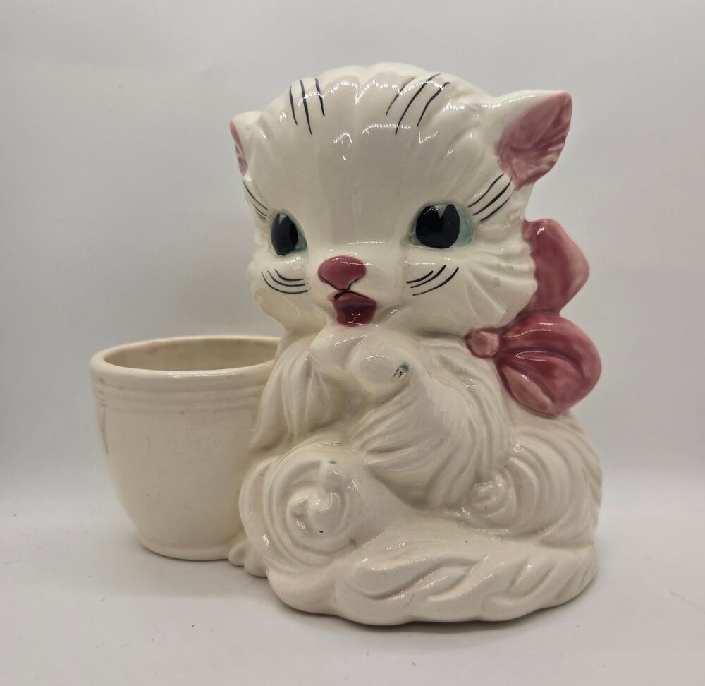 Vintage Hull Pottery Pink Ceramic Cat Kitten Planter 1950s Glazed Kitsch MCM
